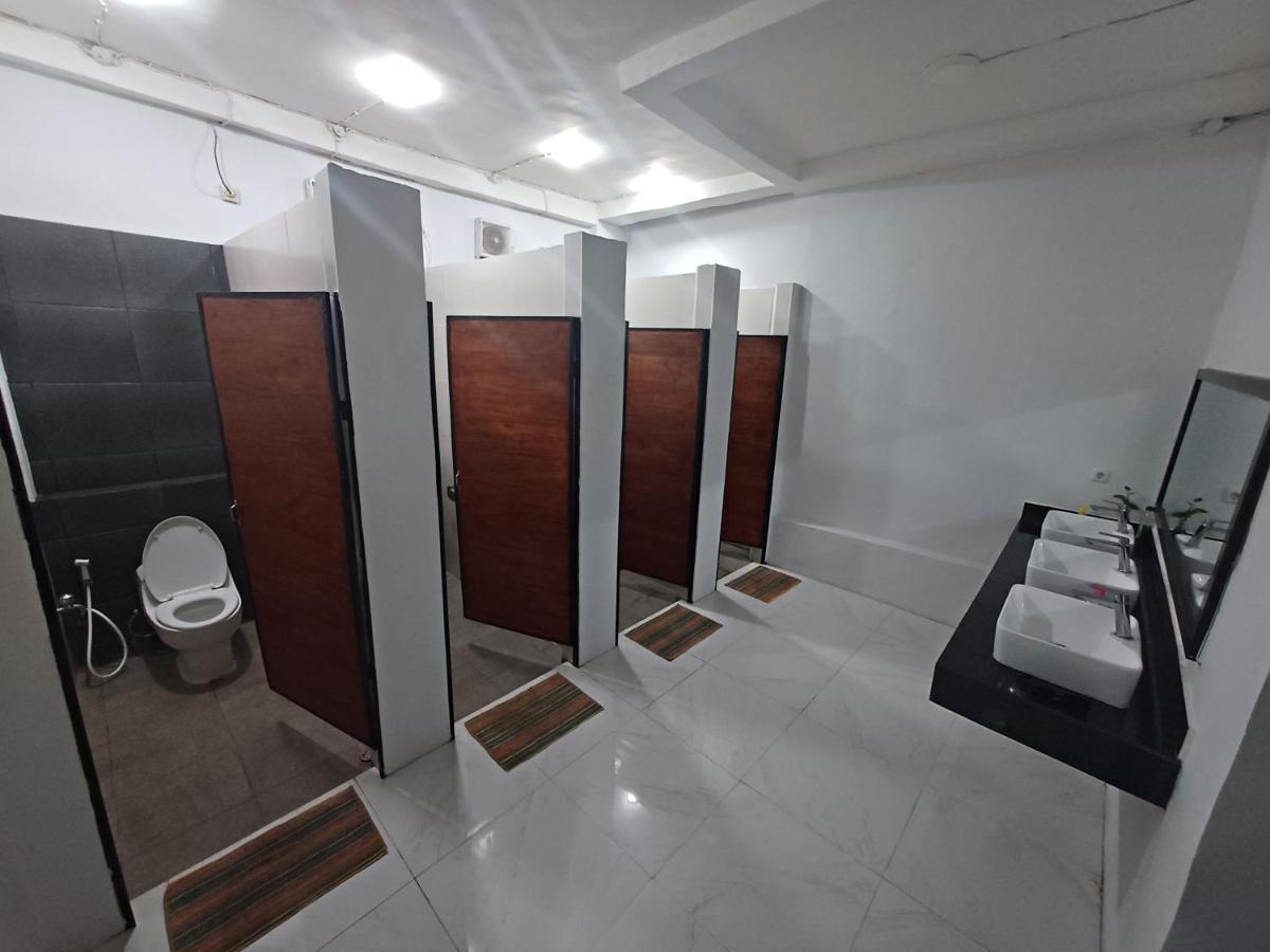 Komodo Indah Hotel Labuan Bajo Exterior foto