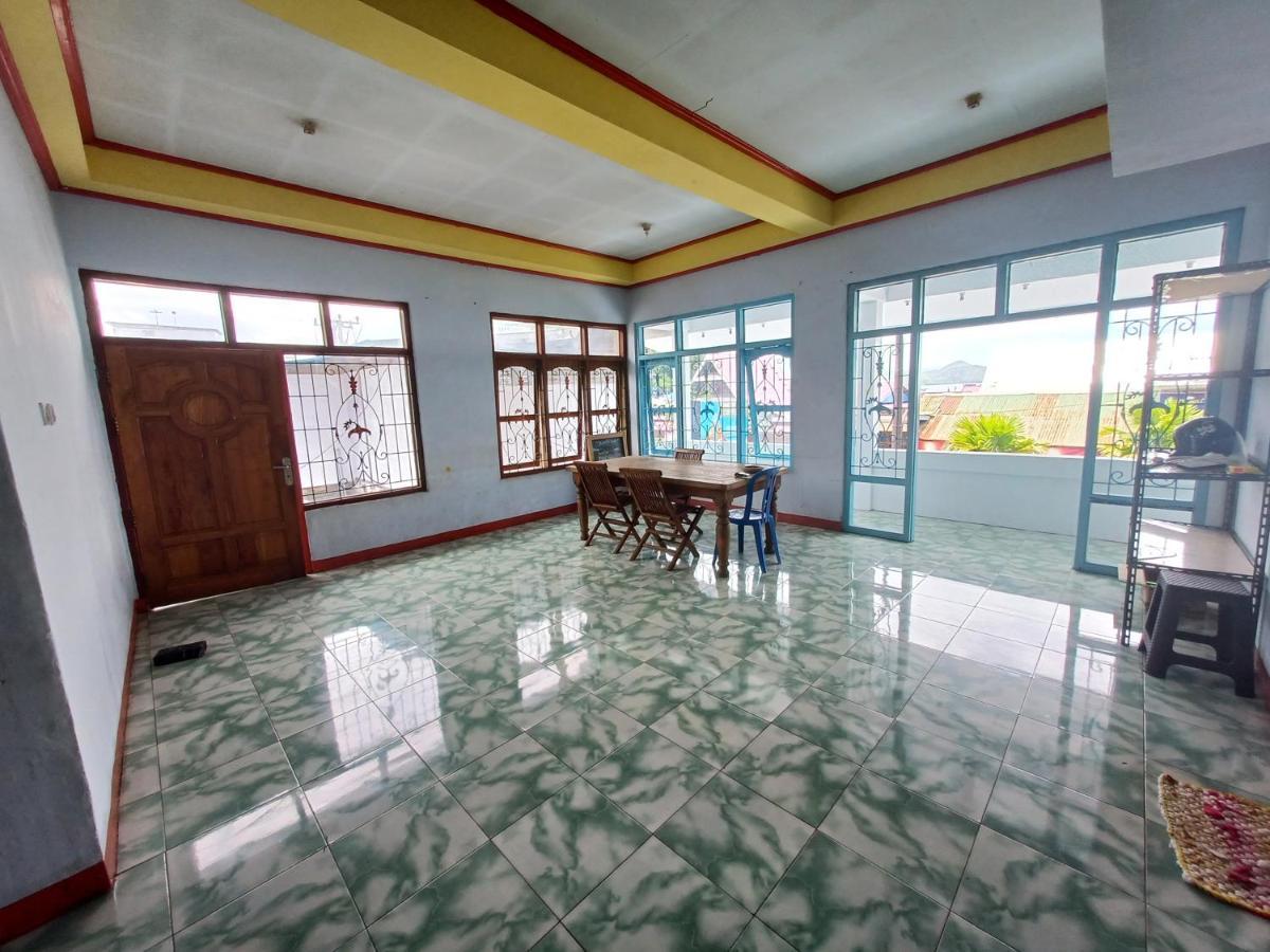 Komodo Indah Hotel Labuan Bajo Exterior foto