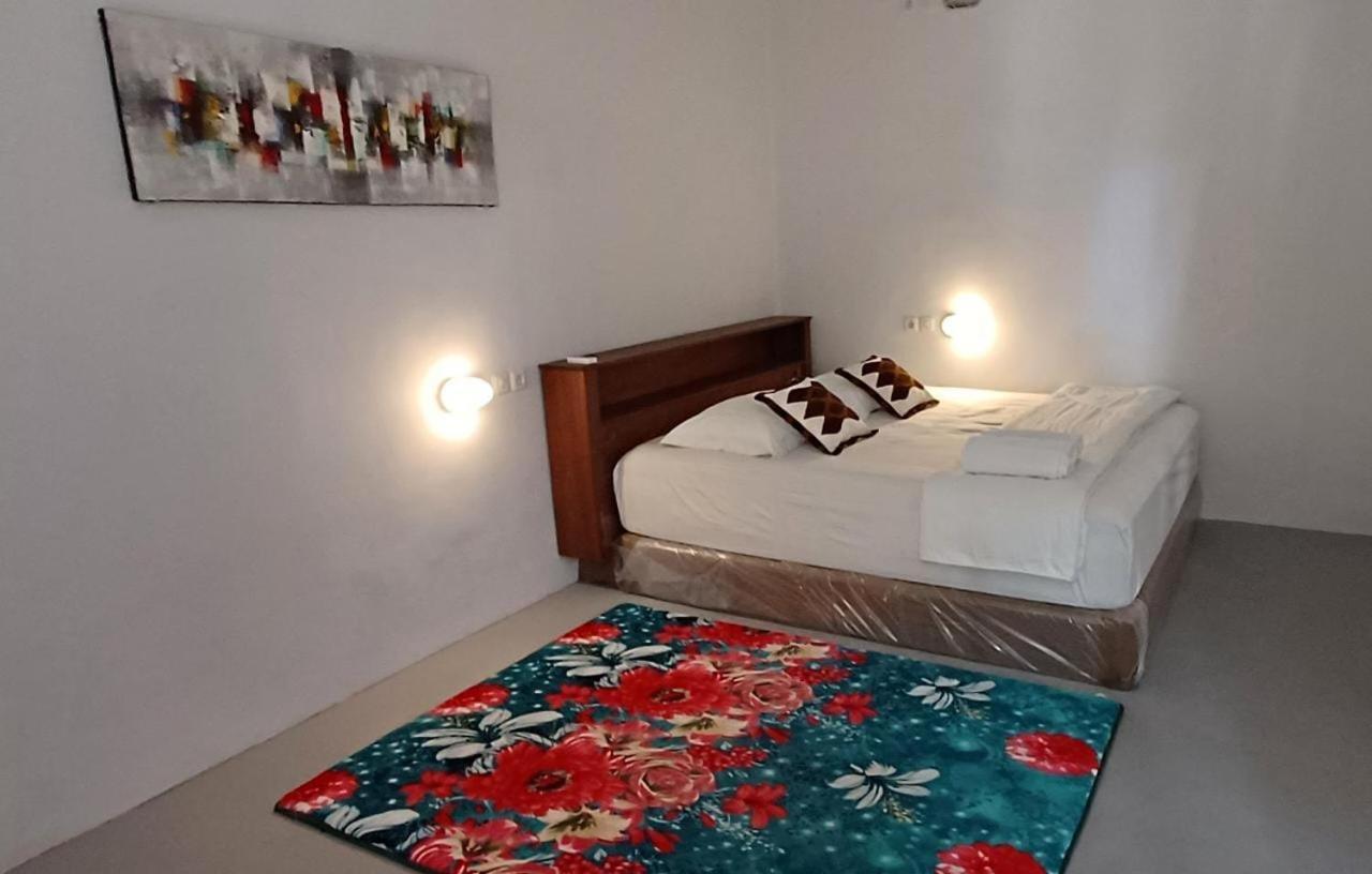 Komodo Indah Hotel Labuan Bajo Exterior foto